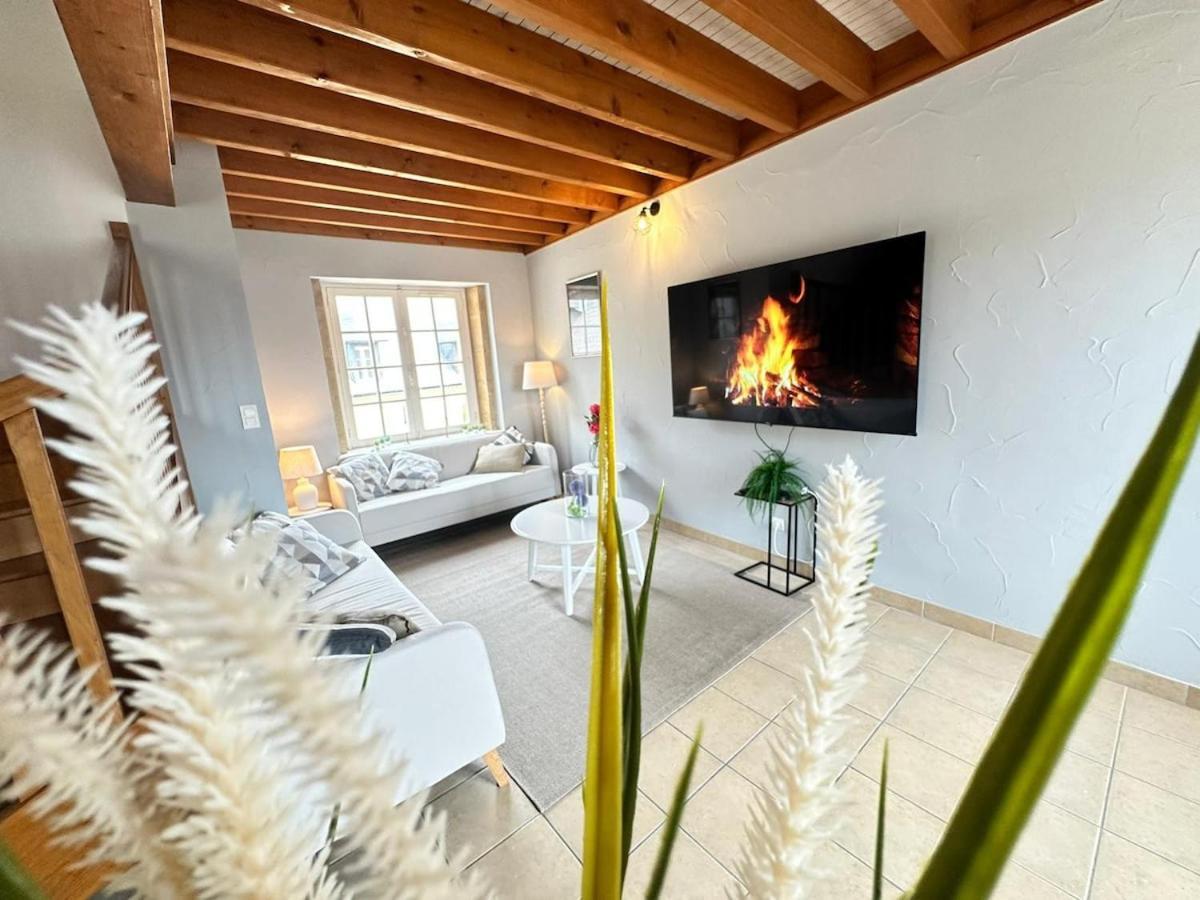 סדאן S Bayleved'Air Duplex Vue Chateau, Balneo Et Sauna מראה חיצוני תמונה