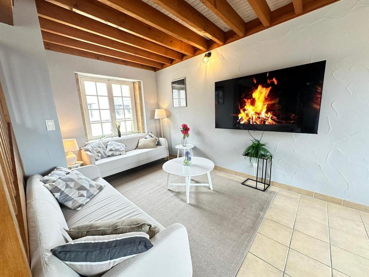 סדאן S Bayleved'Air Duplex Vue Chateau, Balneo Et Sauna מראה חיצוני תמונה